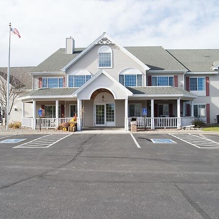 Country Inn Walker Exterior photo